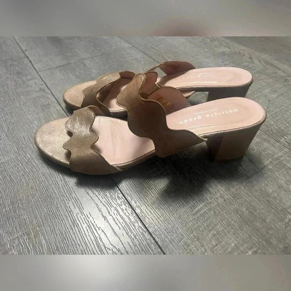 Patricia Green Palm Beach Suede Sandals Size 9 - Picture 1 of 7